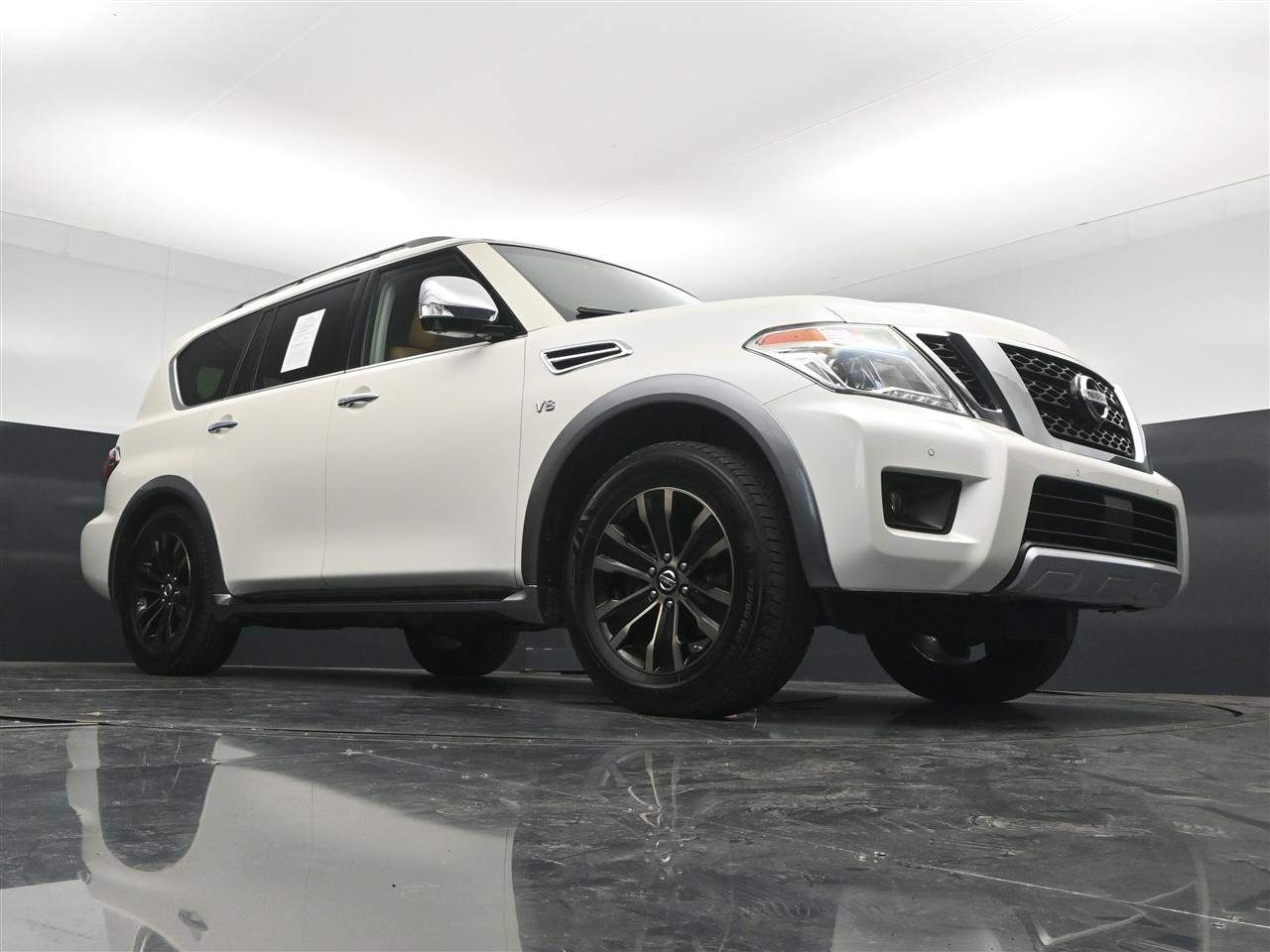 Nissan Armada Platinum AWD 2017