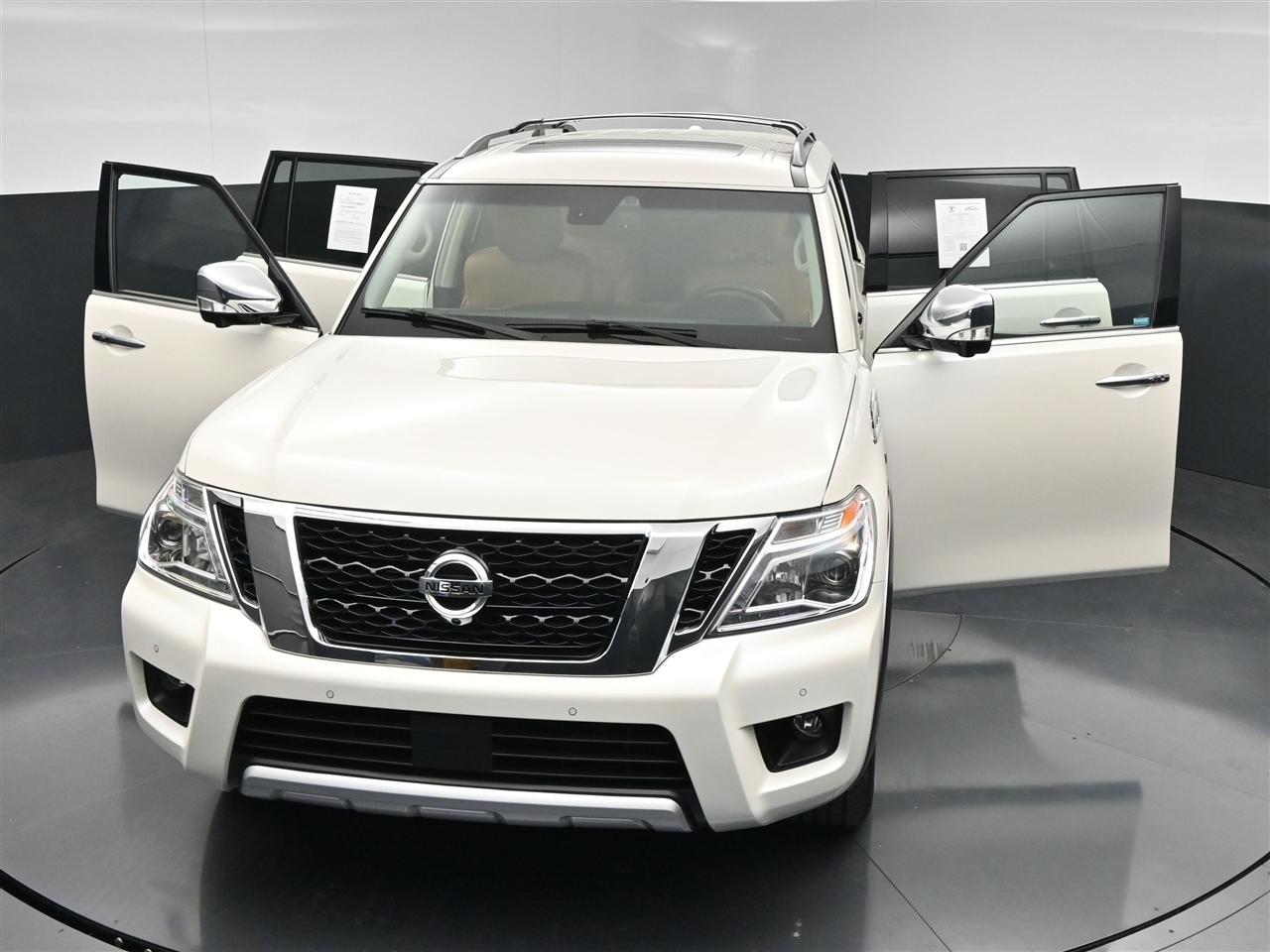 Nissan Armada Platinum AWD 2017