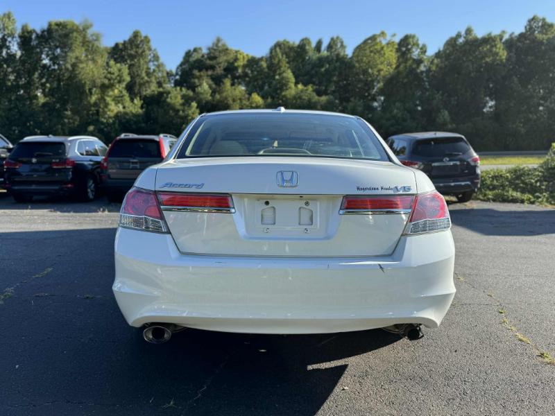 Honda Accord EX-L V6 Sedan AT 2012
