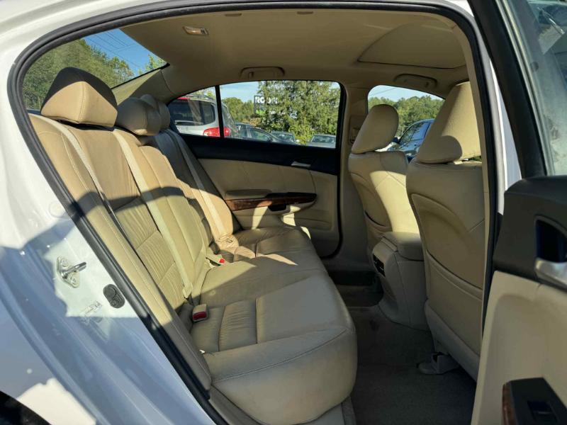 Honda Accord EX-L V6 Sedan AT 2012