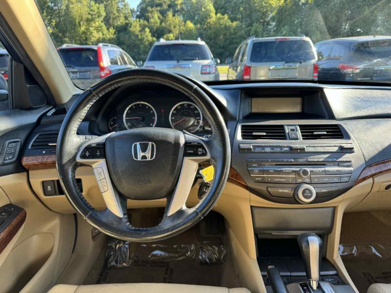 Honda Accord EX-L V6 Sedan AT 2012