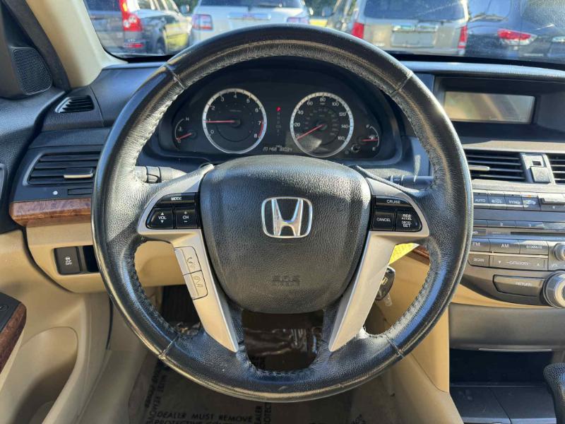 Honda Accord EX-L V6 Sedan AT 2012