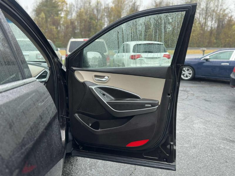 Hyundai Santa Fe SE AWD 2017