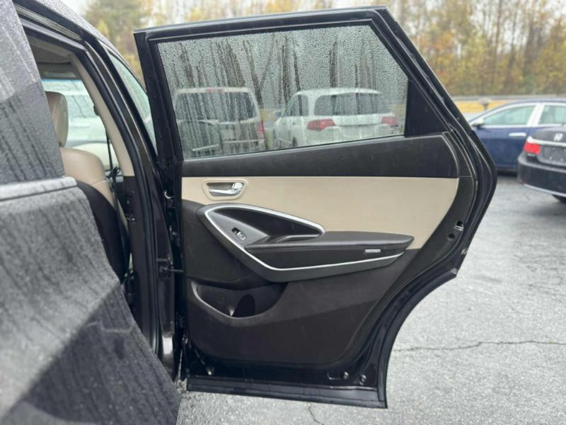 Hyundai Santa Fe SE AWD 2017