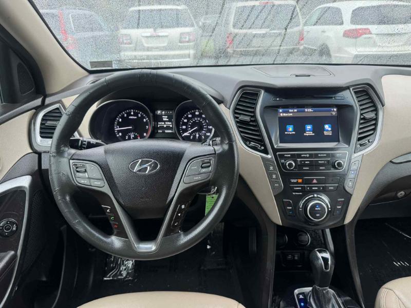 Hyundai Santa Fe SE AWD 2017