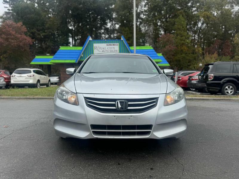 Honda Accord SE Sedan AT 2011