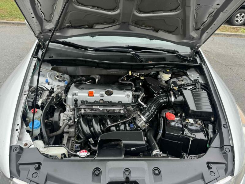 Honda Accord SE Sedan AT 2011