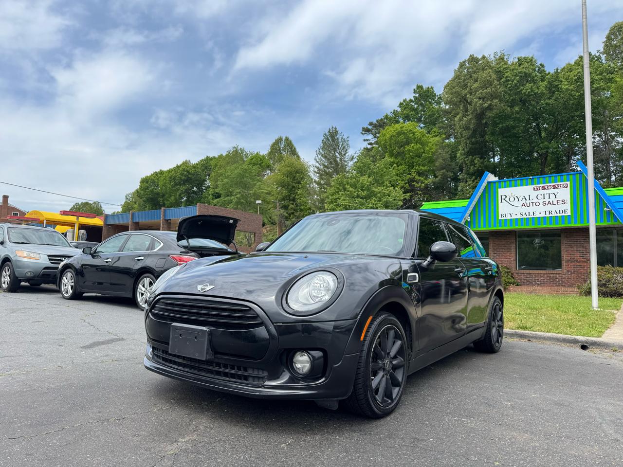 2016 MINI Clubman Base