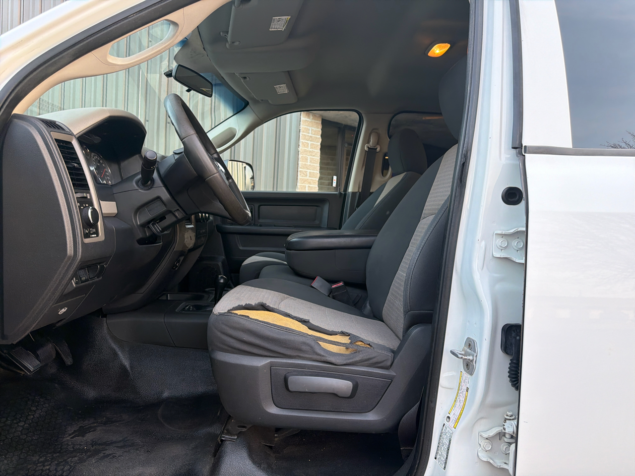 RAM 2500 ST Crew Cab LWB 4WD 2011