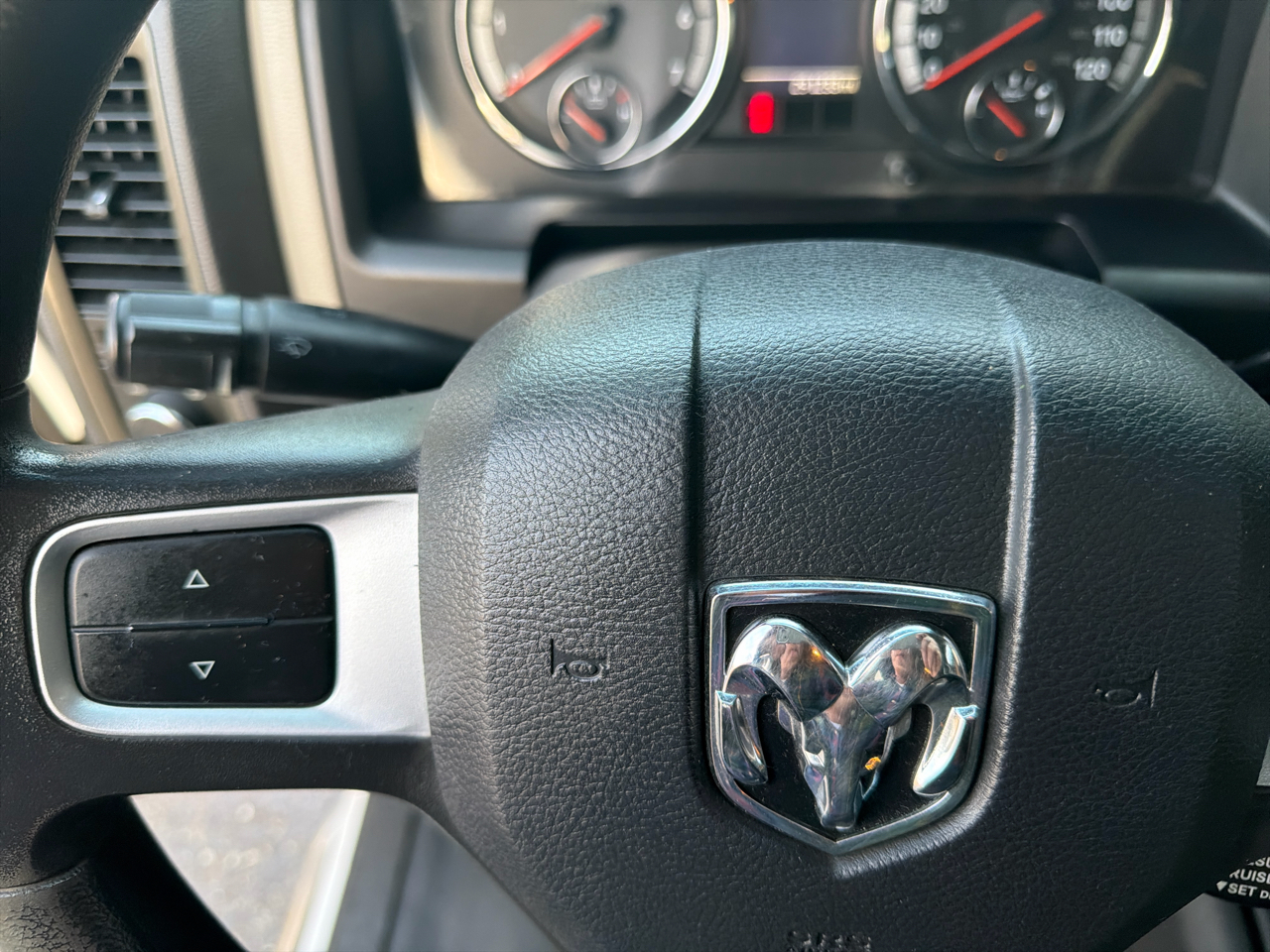 RAM 2500 ST Crew Cab LWB 4WD 2011