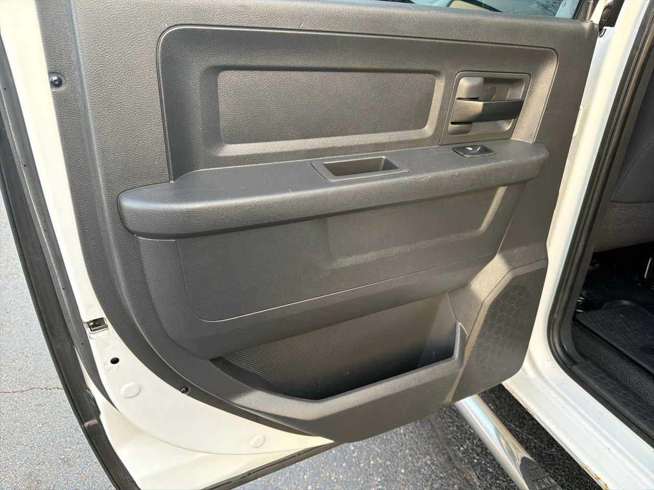 RAM 2500 ST Crew Cab LWB 4WD 2011