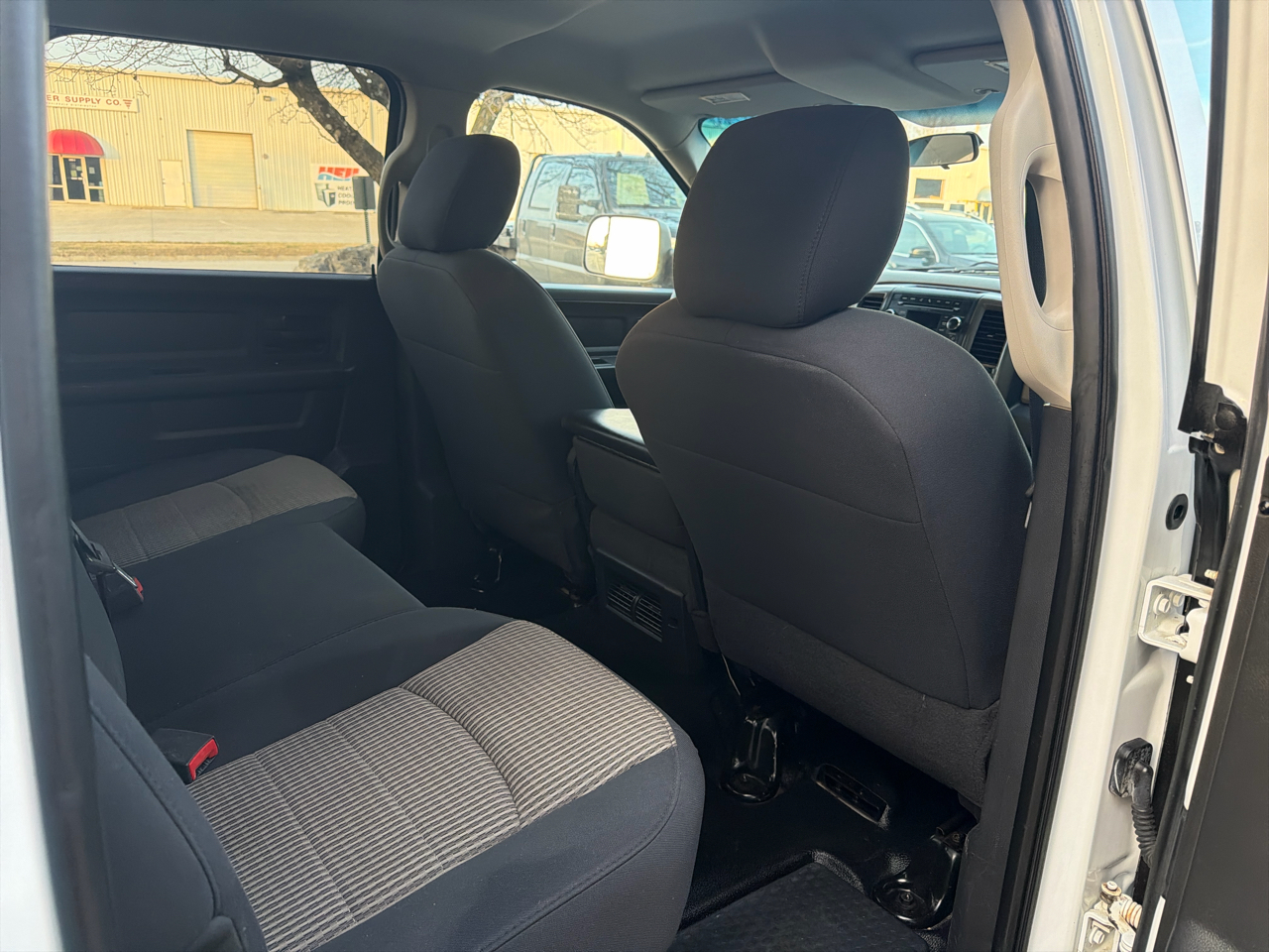 RAM 2500 ST Crew Cab LWB 4WD 2011