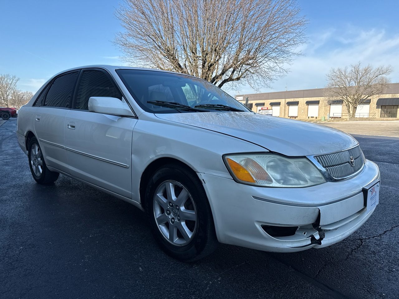 Toyota Avalon XL 2003