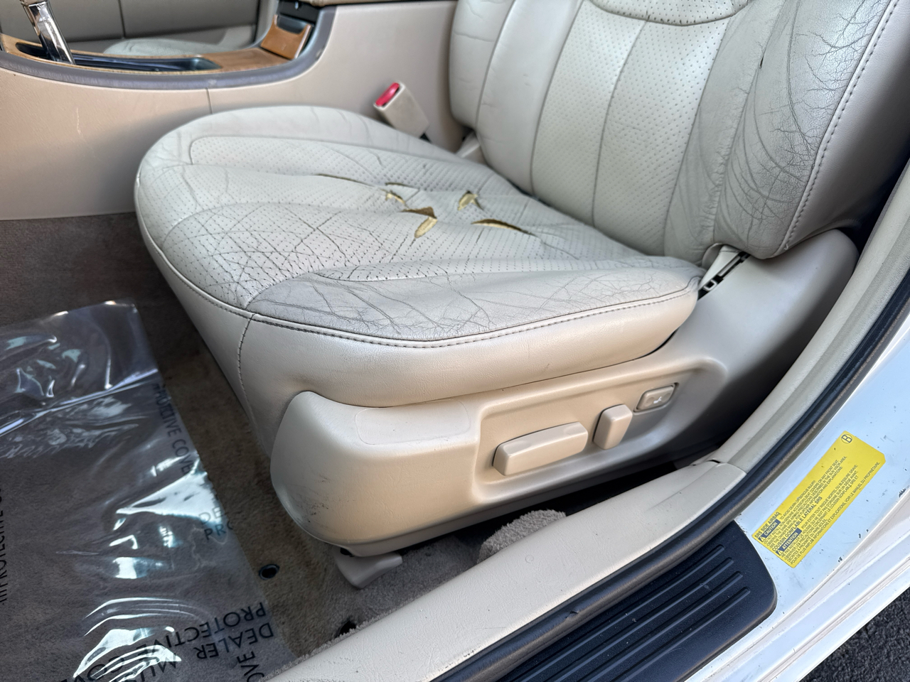 Toyota Avalon XL 2003