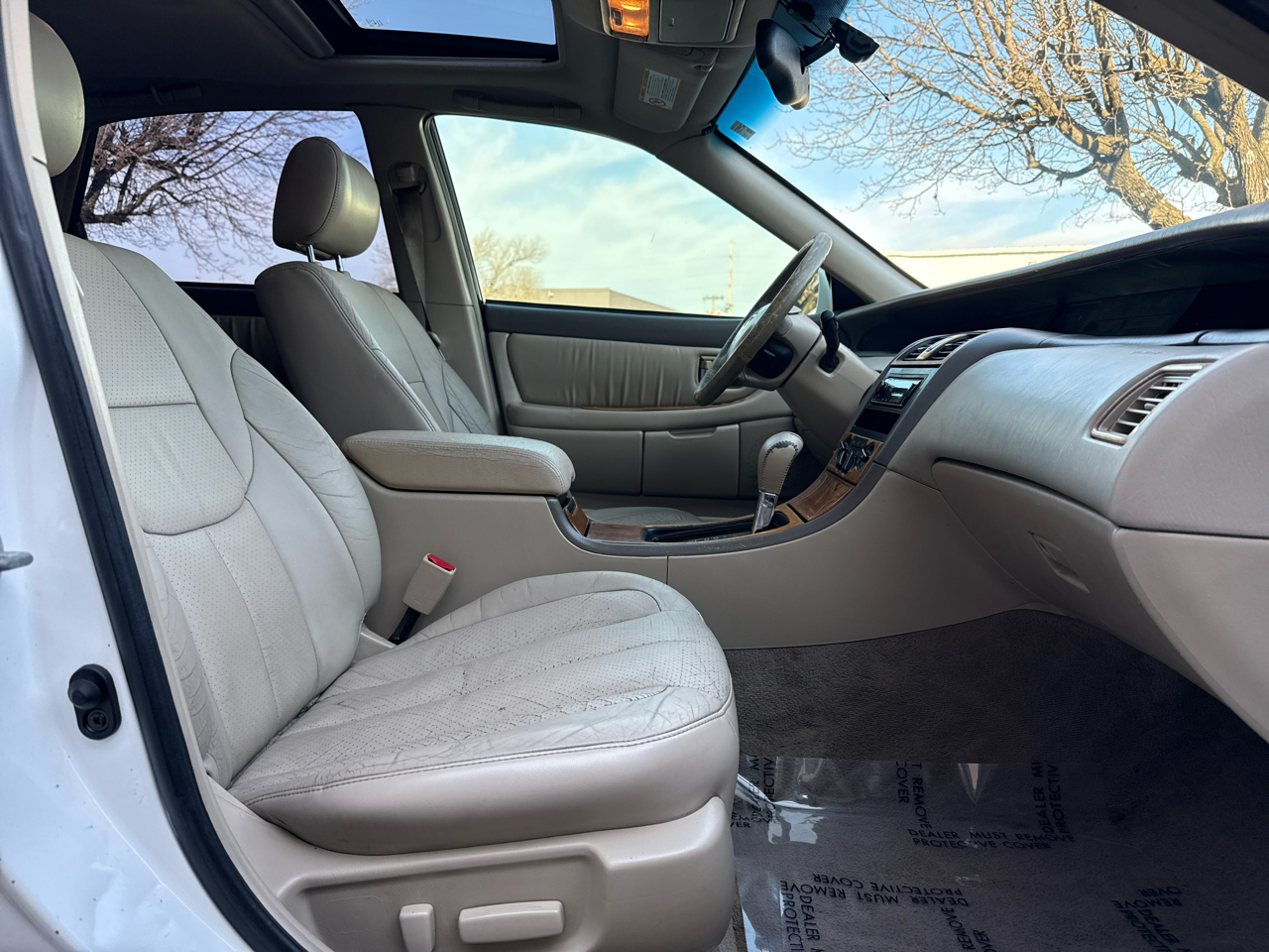 Toyota Avalon XL 2003