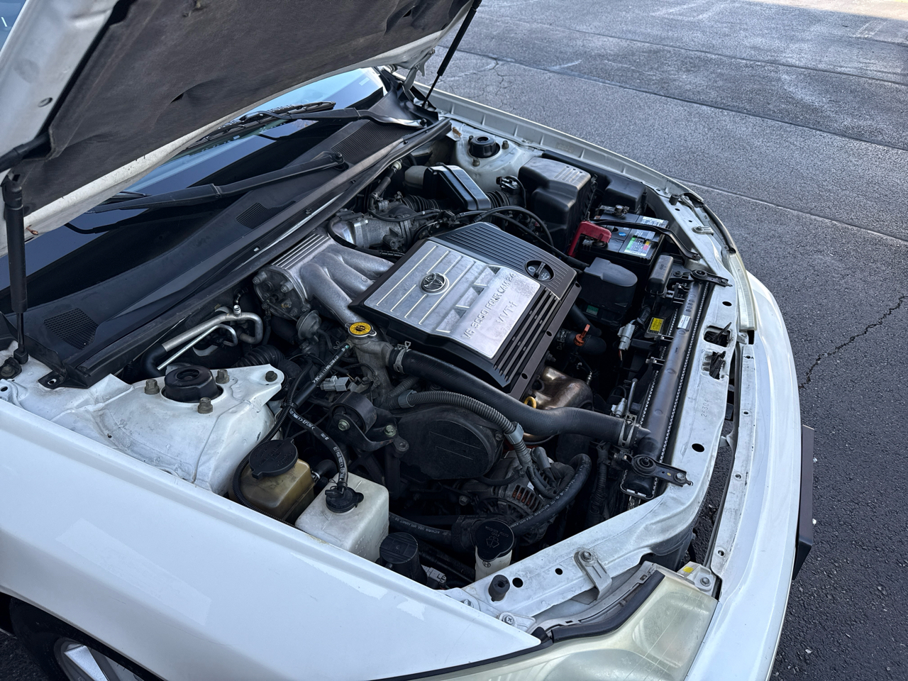 Toyota Avalon XL 2003