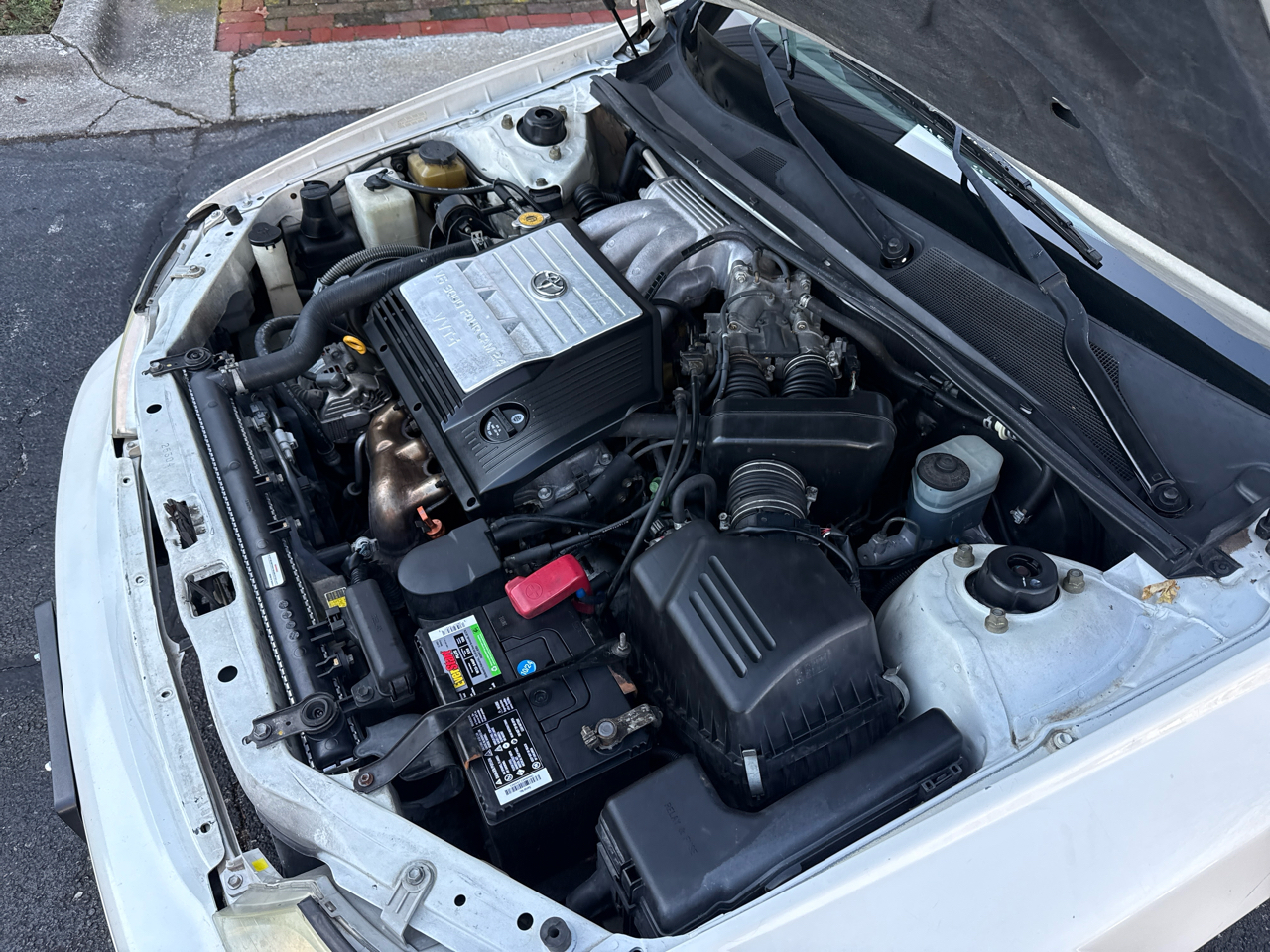 Toyota Avalon XL 2003