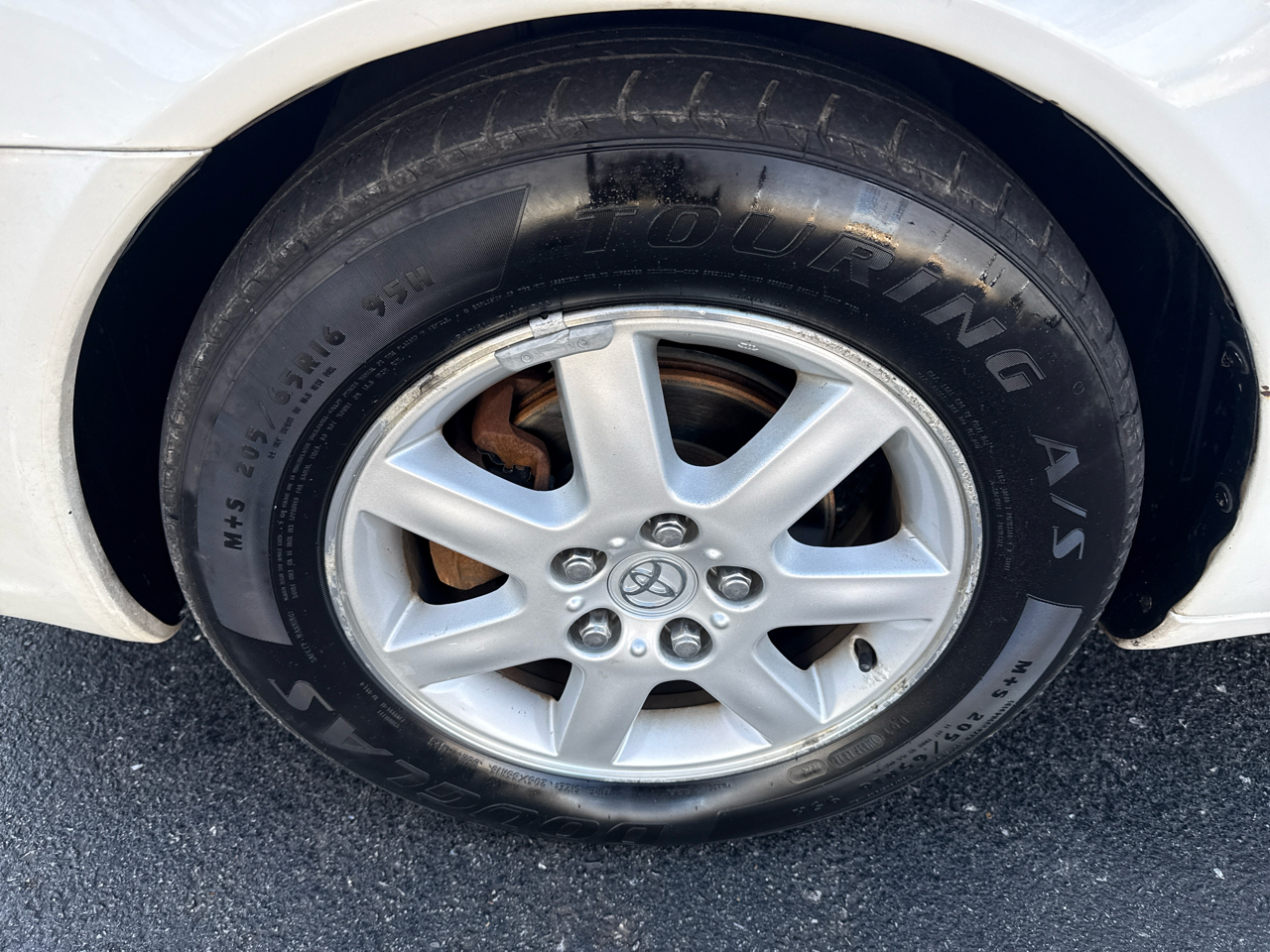 Toyota Avalon XL 2003