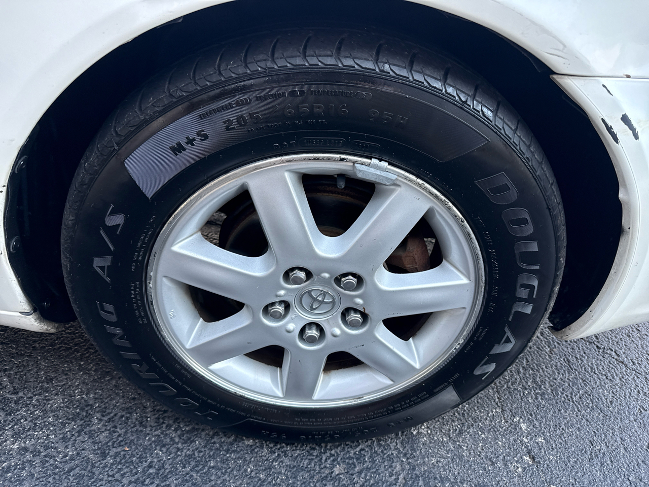 Toyota Avalon XL 2003