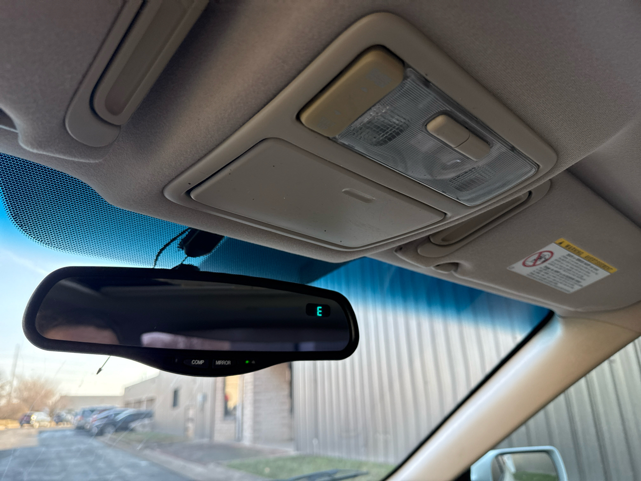 Toyota Avalon XL 2003