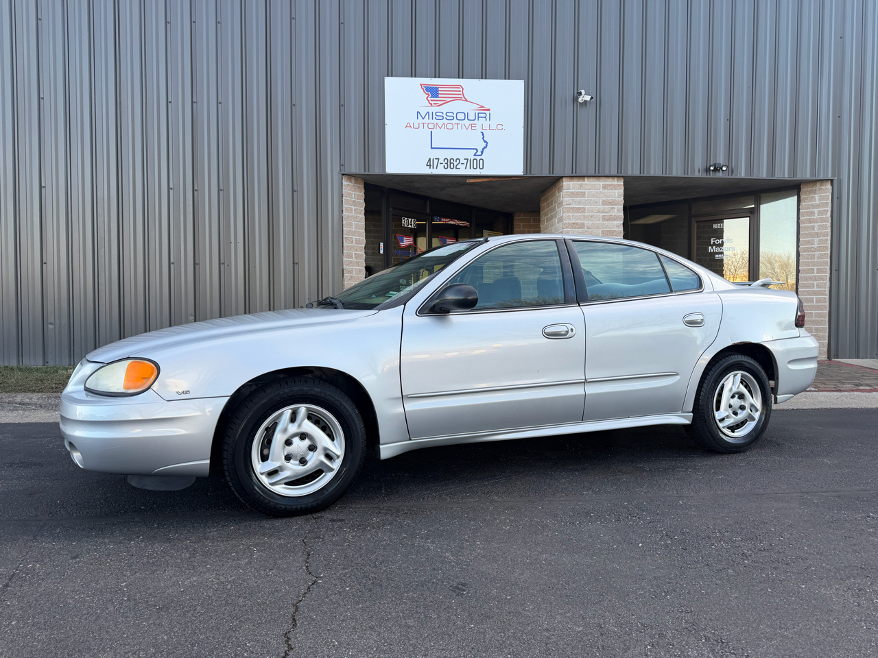 Pontiac Grand Am SE Sedan 2005