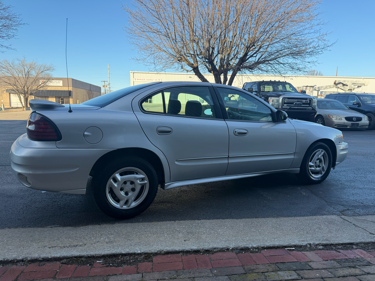 Pontiac Grand Am SE Sedan 2005