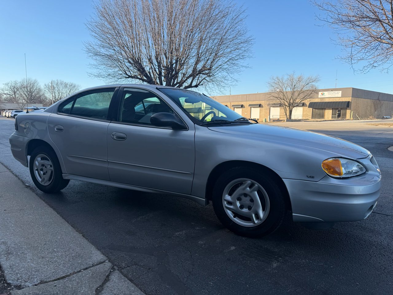 Pontiac Grand Am SE Sedan 2005