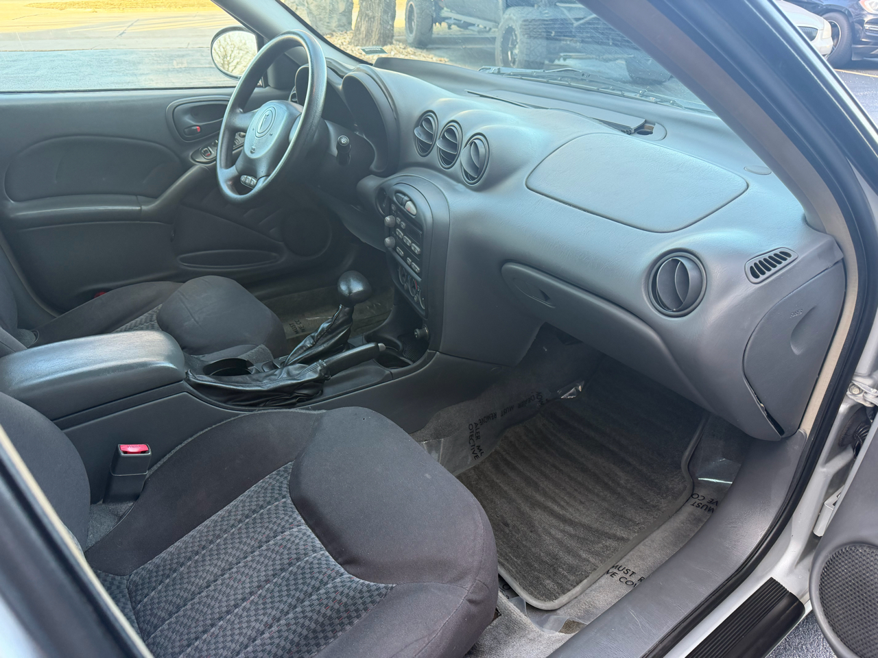 Pontiac Grand Am SE Sedan 2005