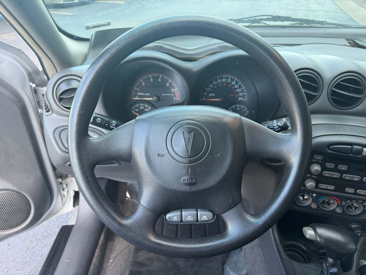 Pontiac Grand Am SE Sedan 2005