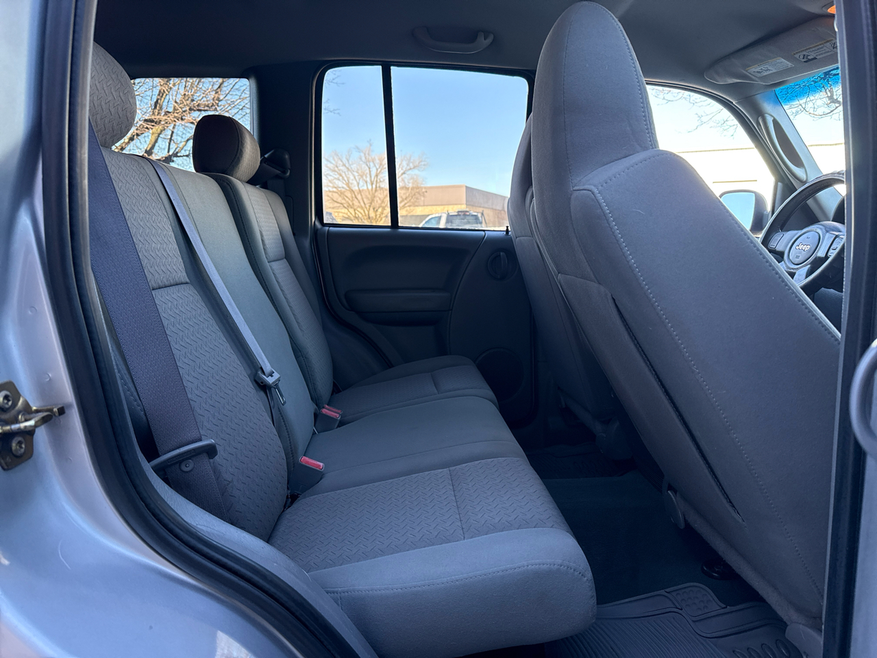 Jeep Liberty Renegade 2WD 2006