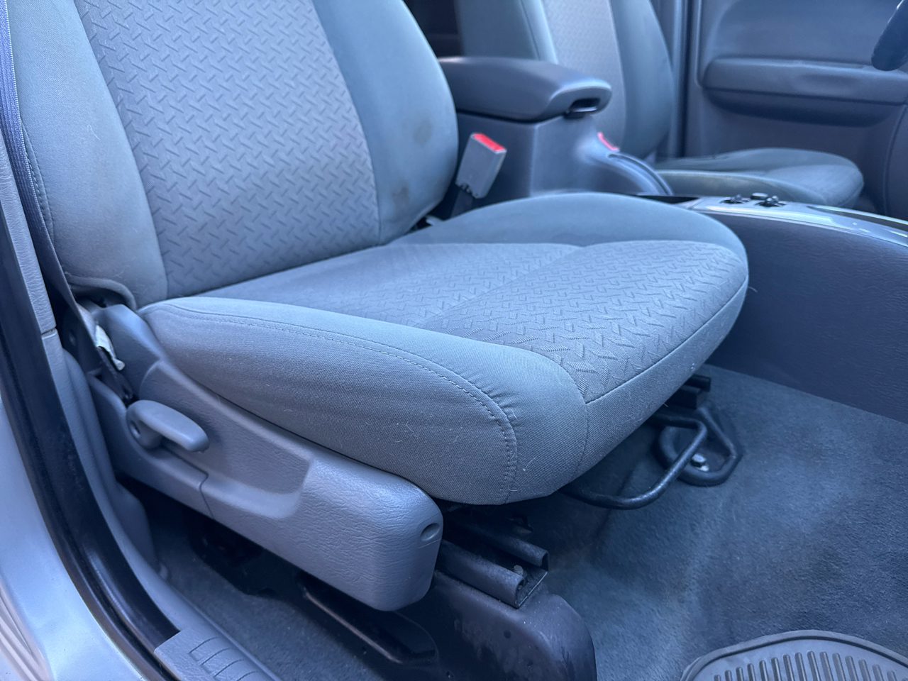 Jeep Liberty Renegade 2WD 2006