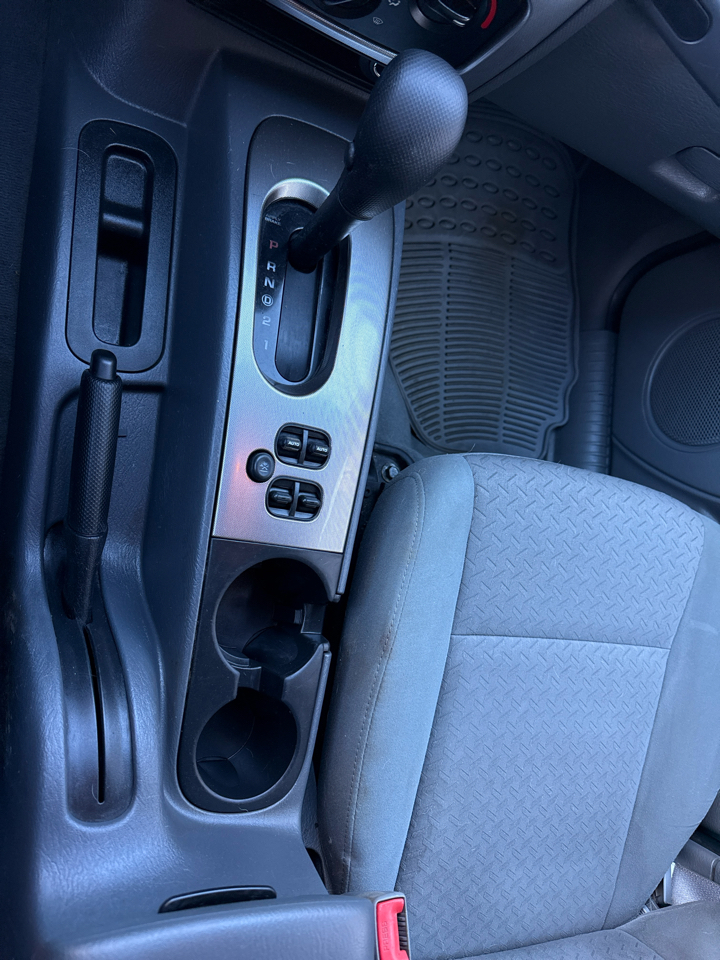 Jeep Liberty Renegade 2WD 2006