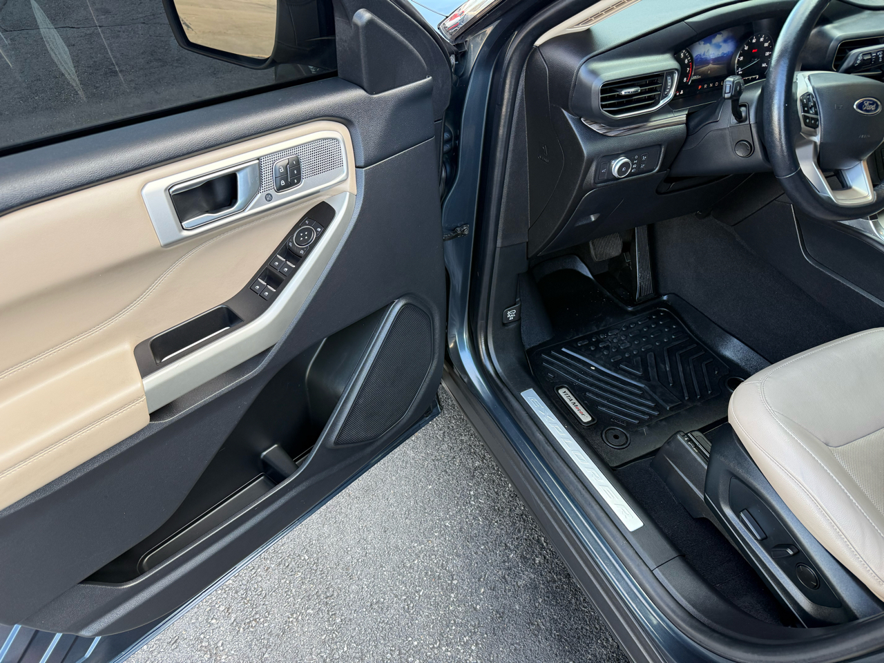 Ford Explorer Limited 2022