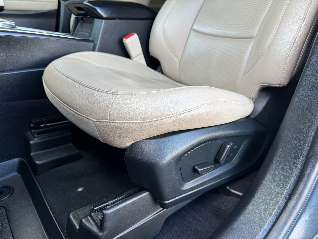 Ford Explorer Limited 2022