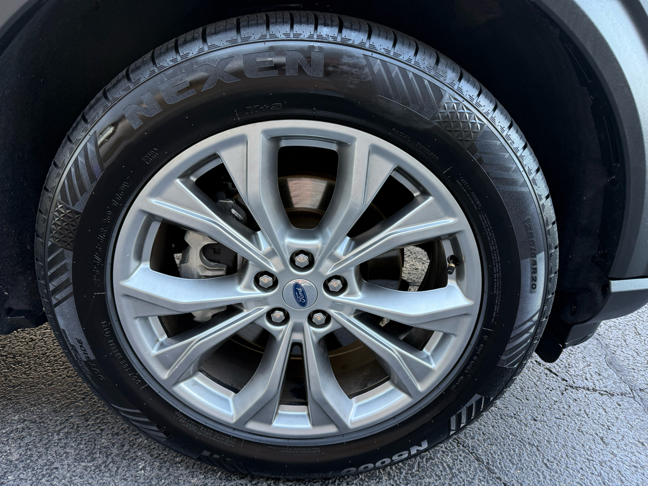 Ford Explorer Limited 2022