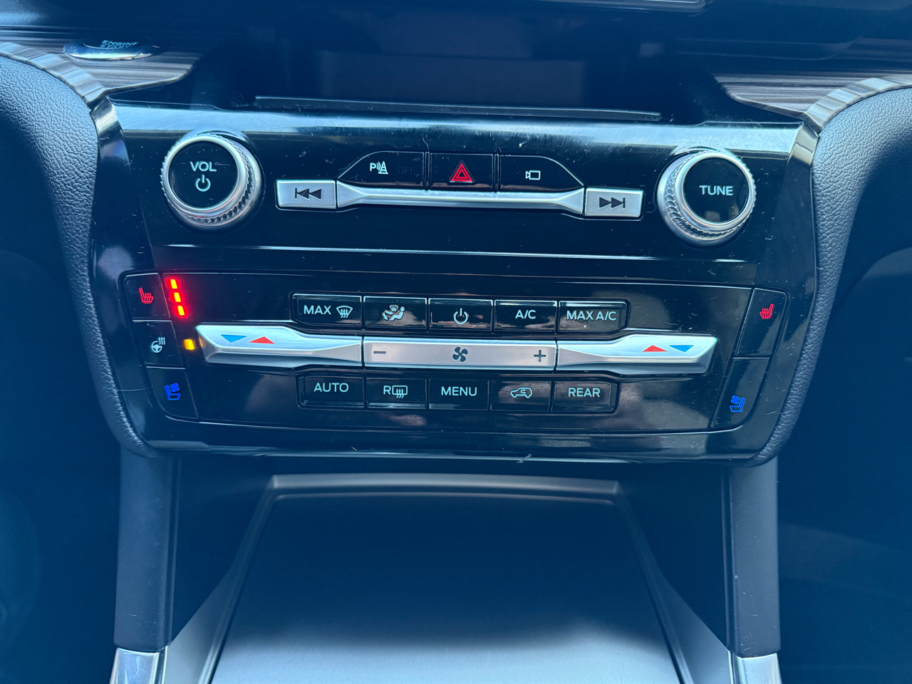 Ford Explorer Limited 2022