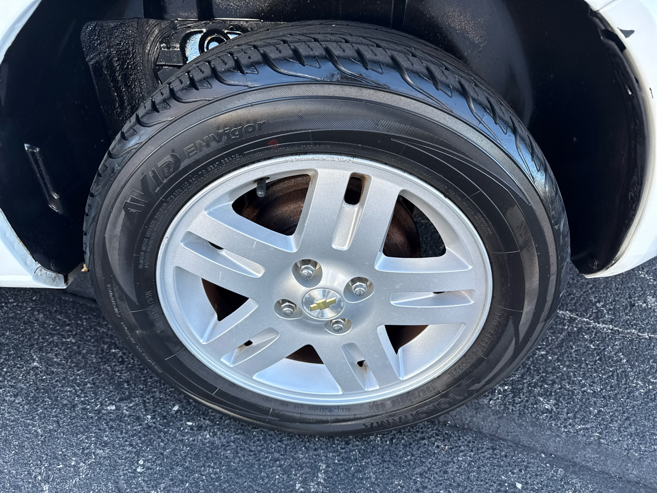 Chevrolet Cobalt LS Sedan 2005