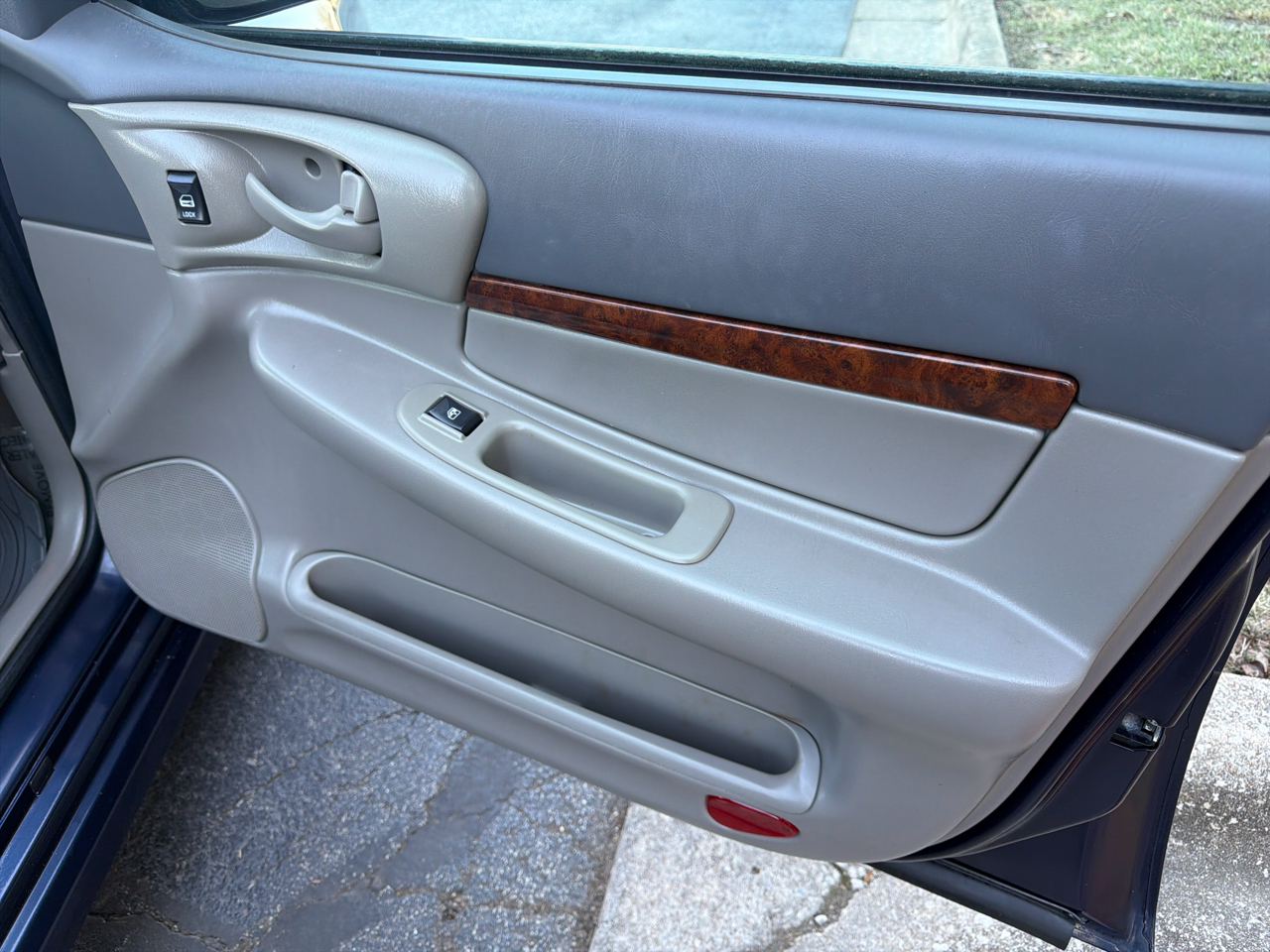 Chevrolet Impala LS 2002