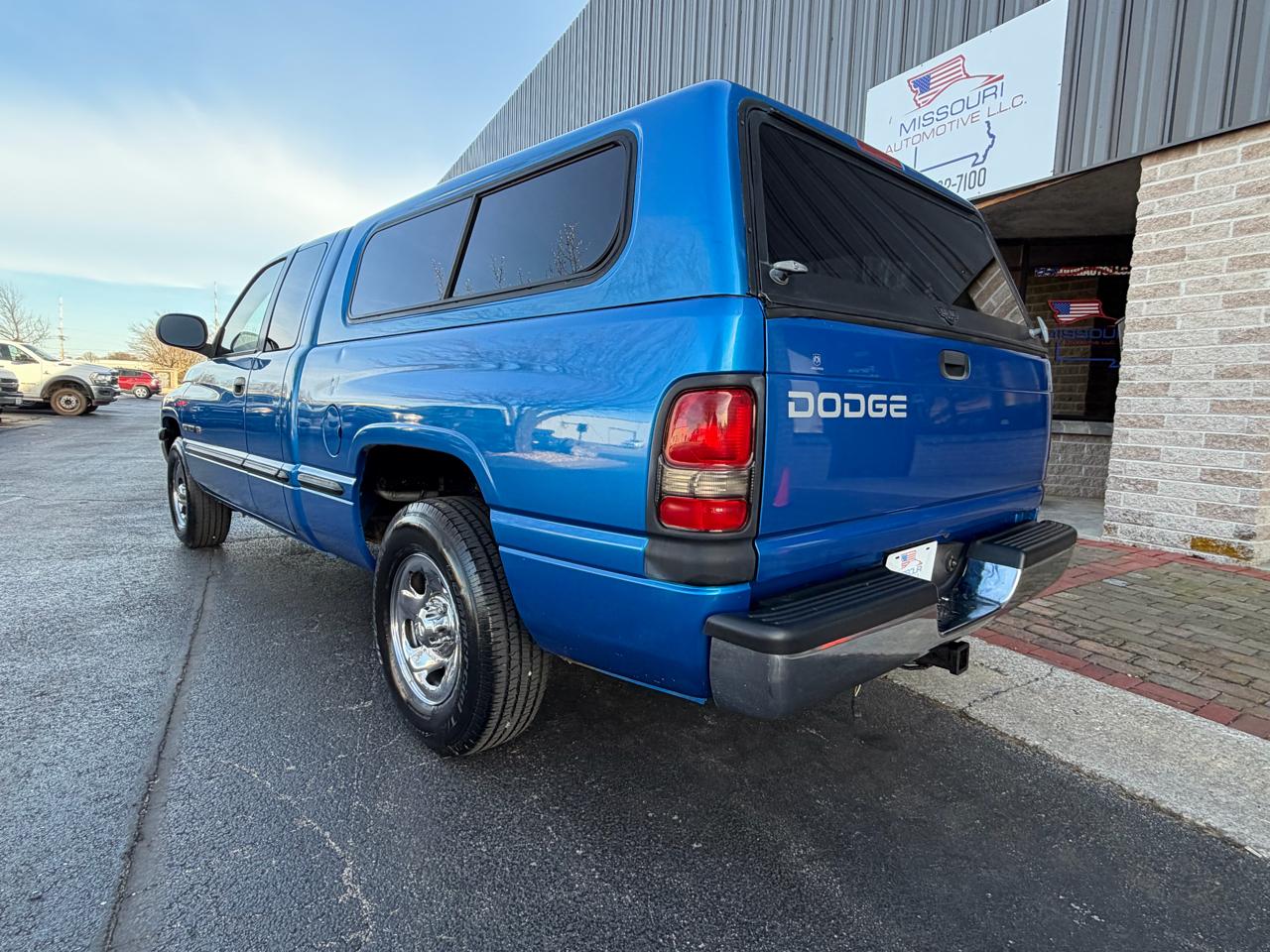 Dodge Ram 1500 Quad Cab Short Bed 2WD 1999