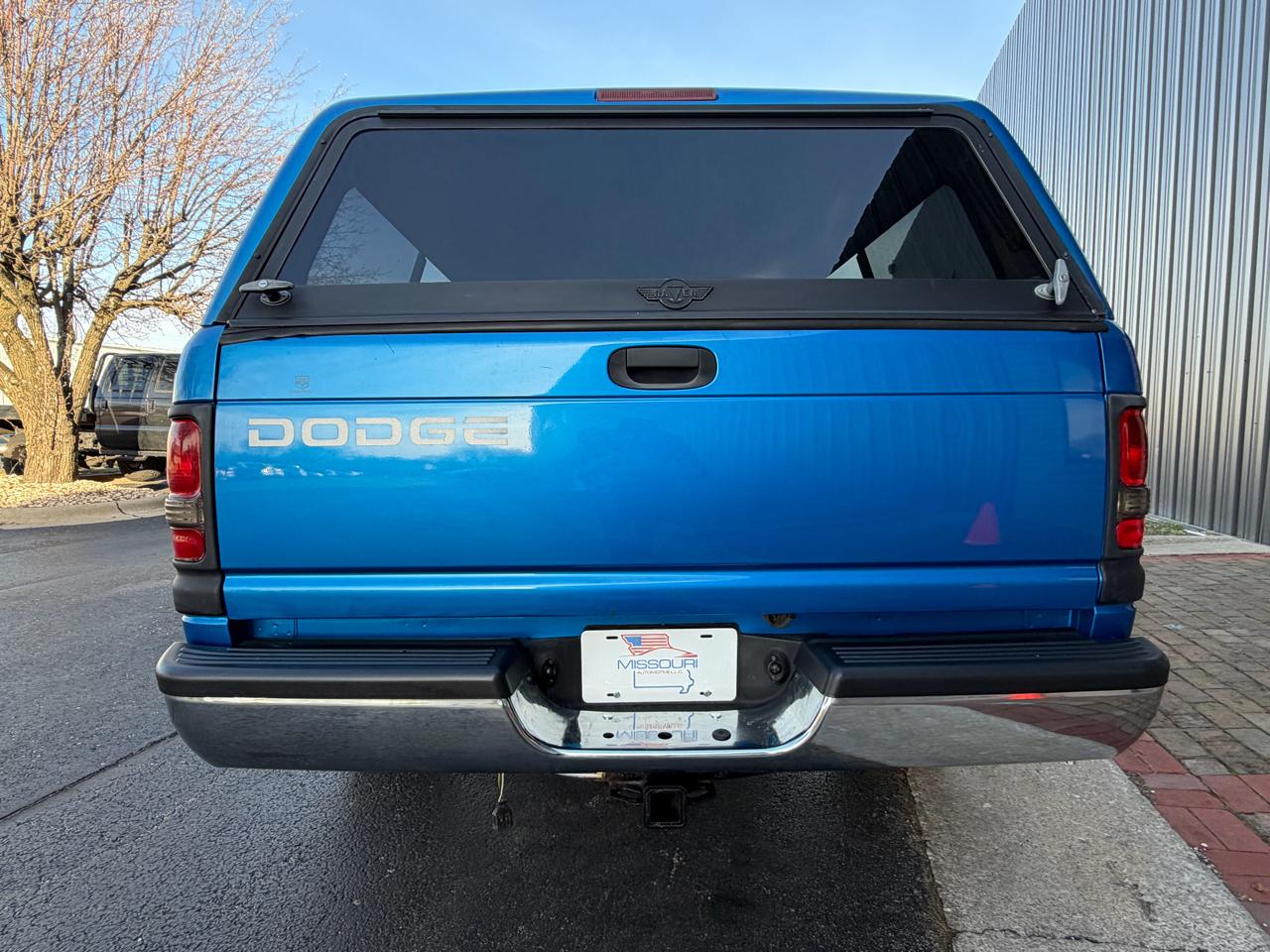 Dodge Ram 1500 Quad Cab Short Bed 2WD 1999