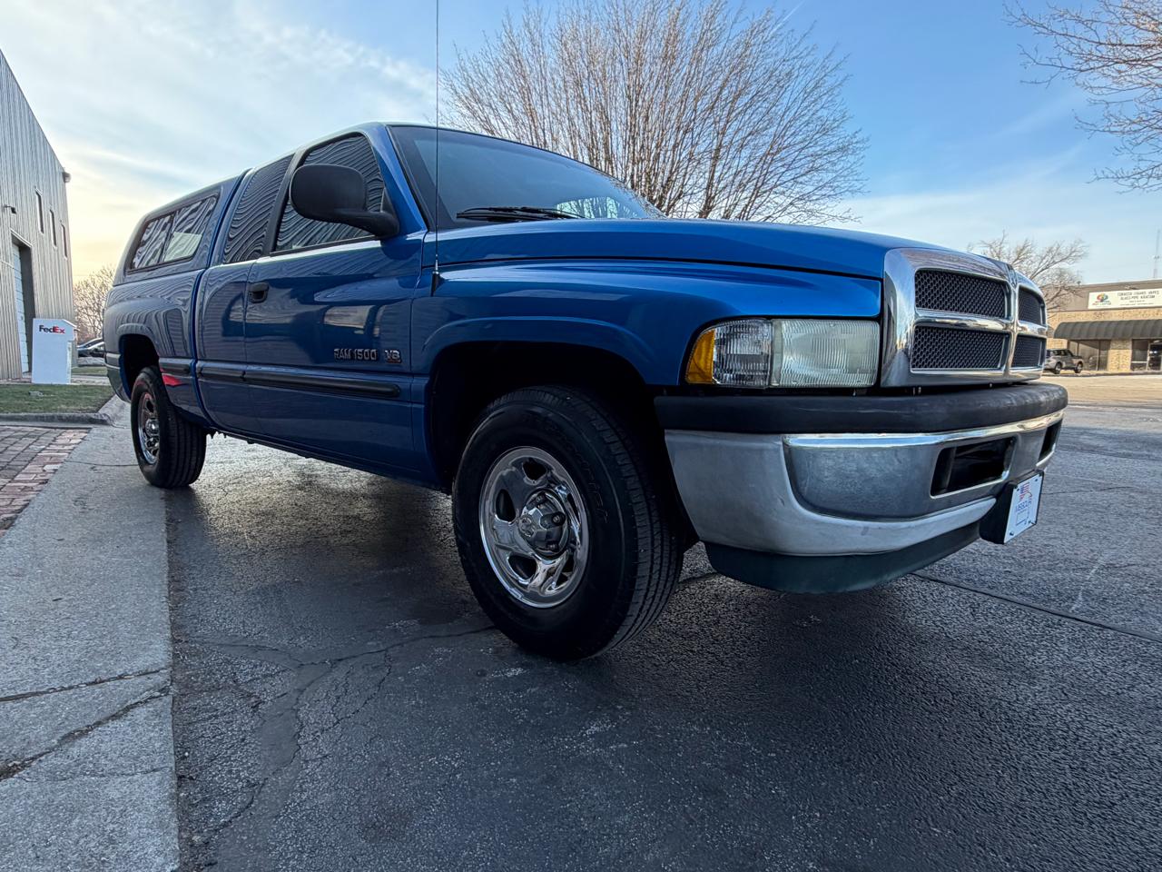 Dodge Ram 1500 Quad Cab Short Bed 2WD 1999