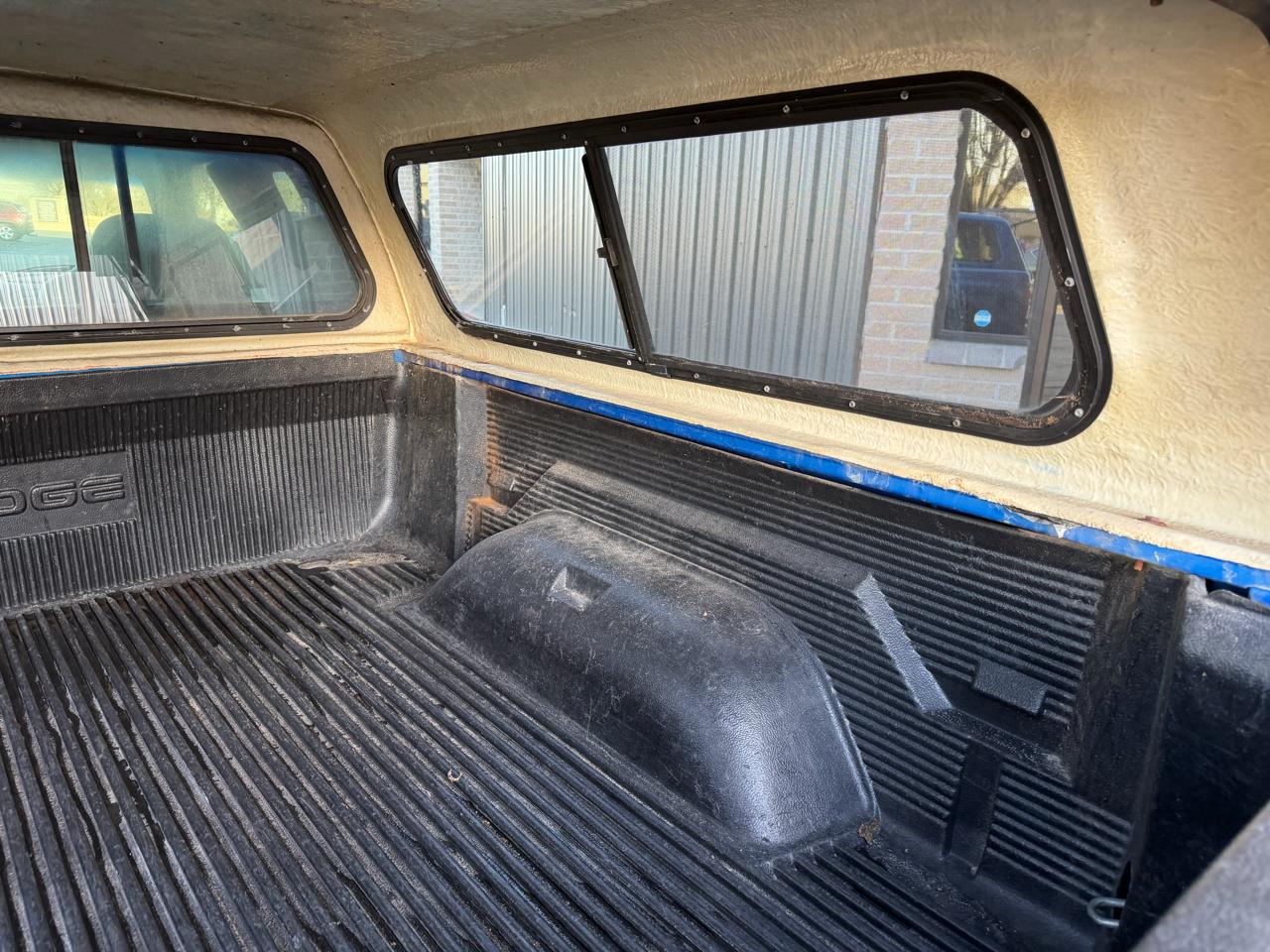 Dodge Ram 1500 Quad Cab Short Bed 2WD 1999