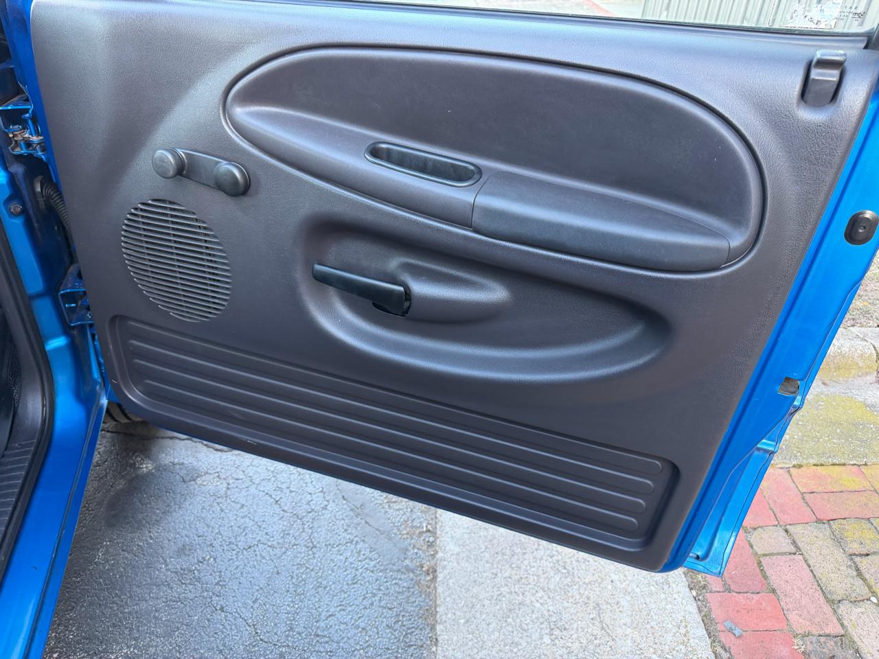 Dodge Ram 1500 Quad Cab Short Bed 2WD 1999