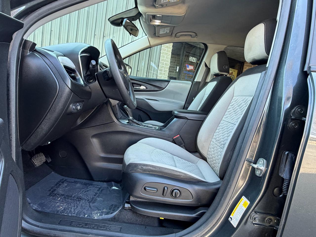 Chevrolet Equinox LS 2WD 2021