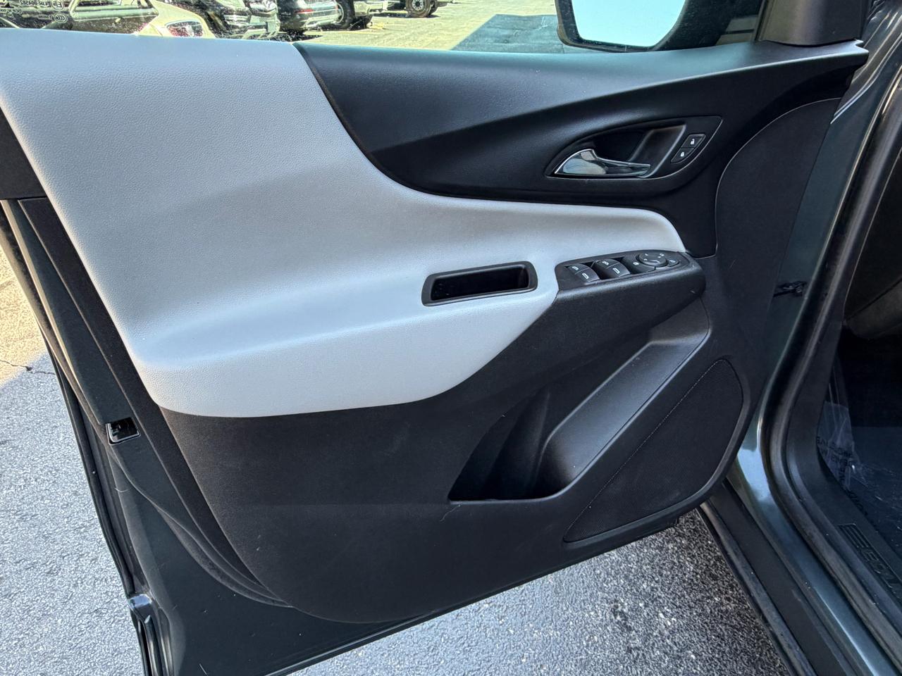 Chevrolet Equinox LS 2WD 2021