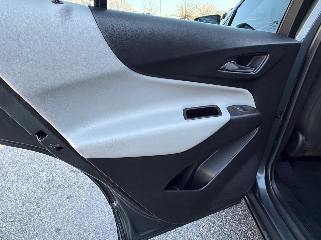 Chevrolet Equinox LS 2WD 2021