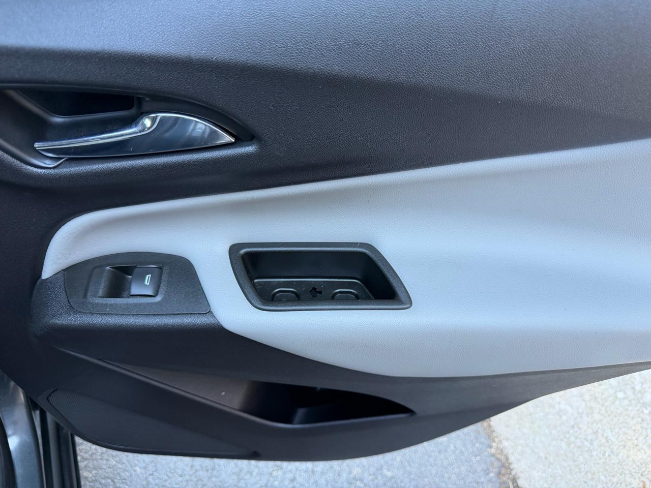 Chevrolet Equinox LS 2WD 2021