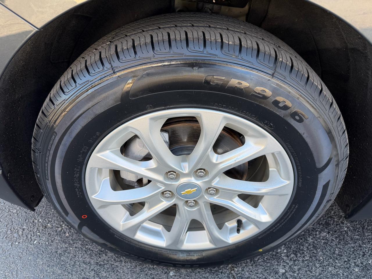 Chevrolet Equinox LS 2WD 2021