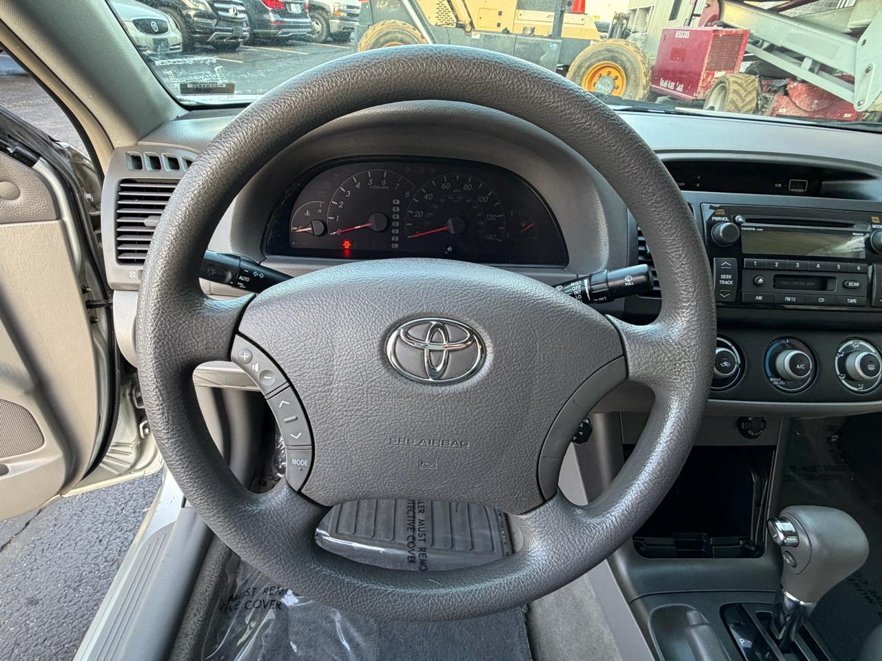 Toyota Camry LE 2005
