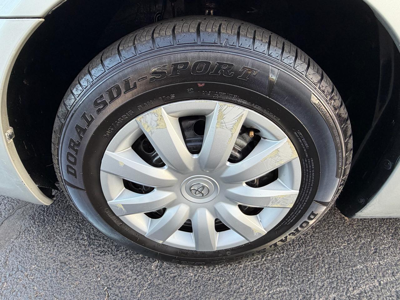 Toyota Camry LE 2005